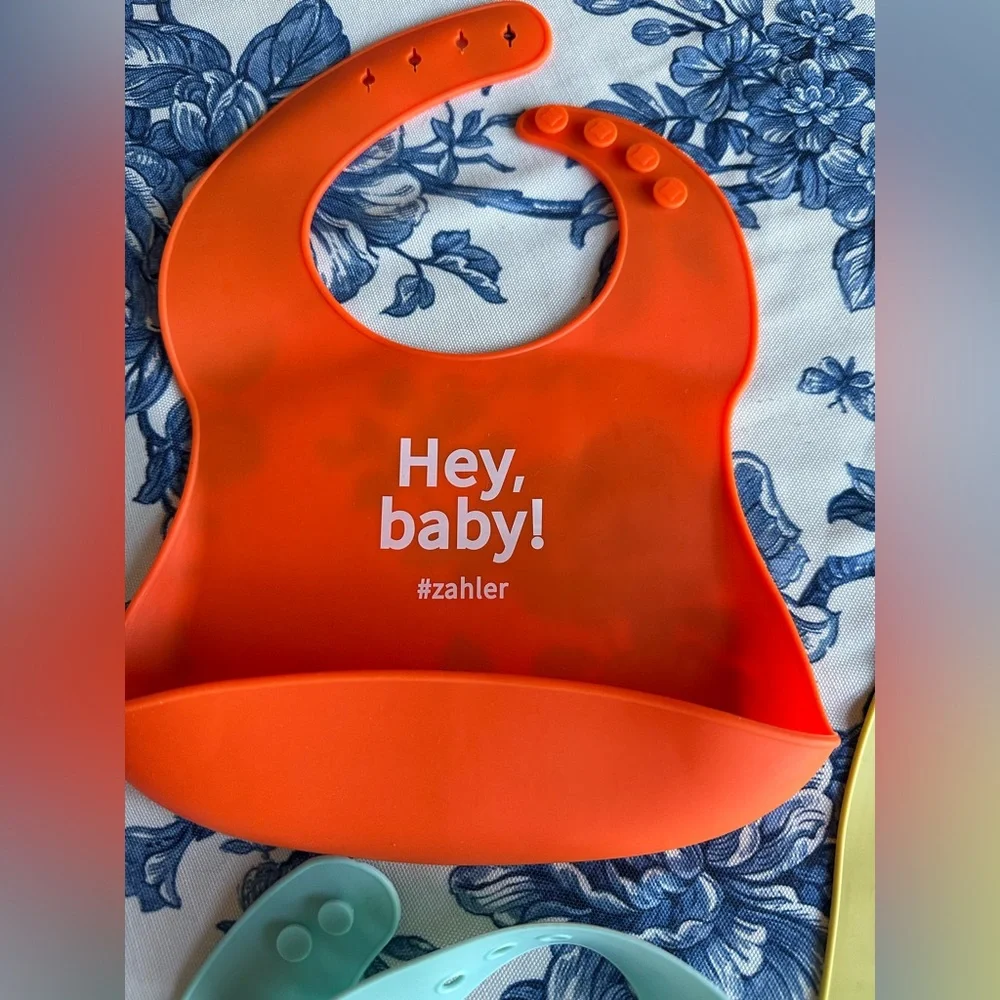 HB silicone baby bibs set of 3